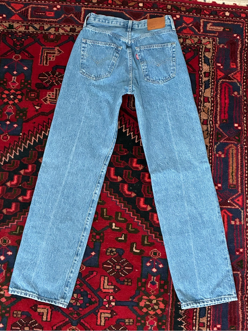 Levi’s 501 90’s Jeans - Picture 3 of 12